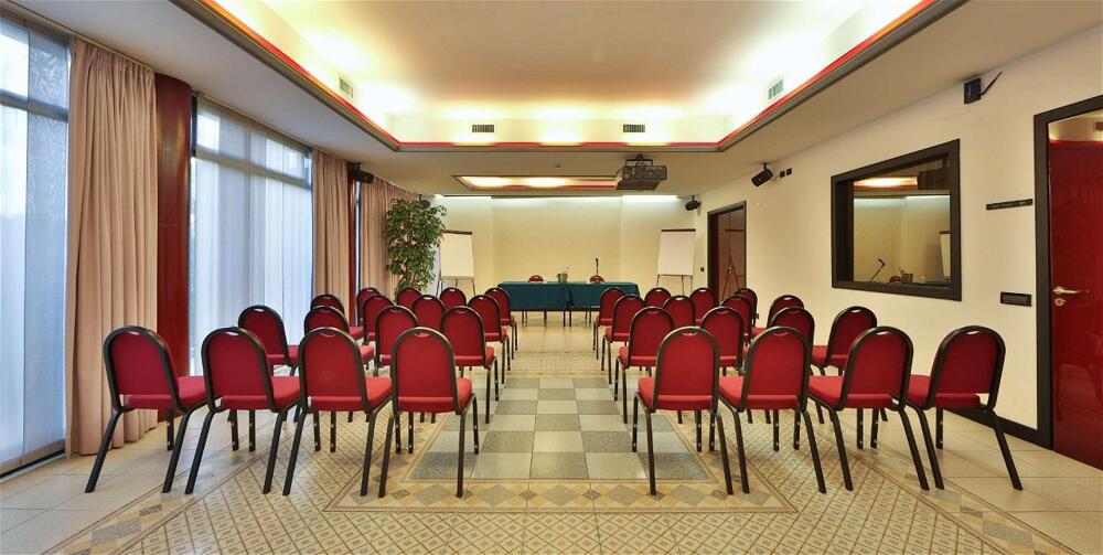 Foto de los servicios de Best Western Hotel Solaf