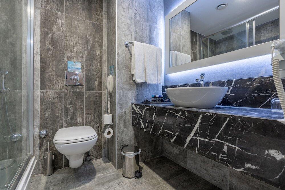 Foto del baño de Hotel Saturn Palace Resort