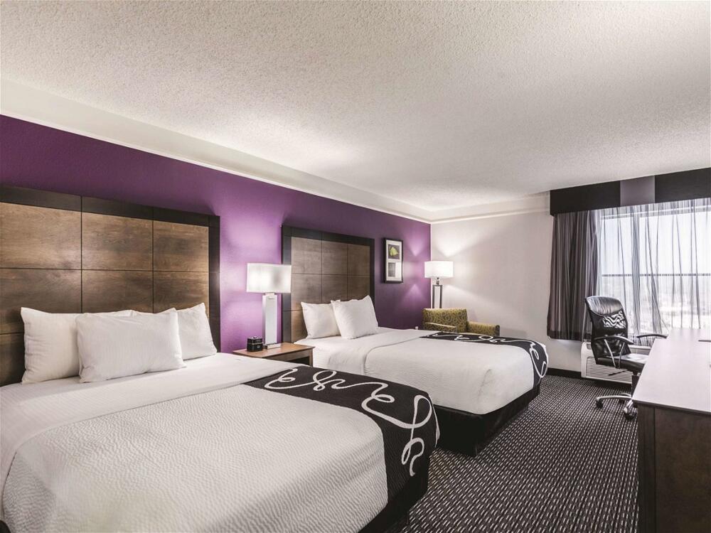 Foto de una habitación de Hotel La Quinta by Wyndham Cincinnati Sharonville