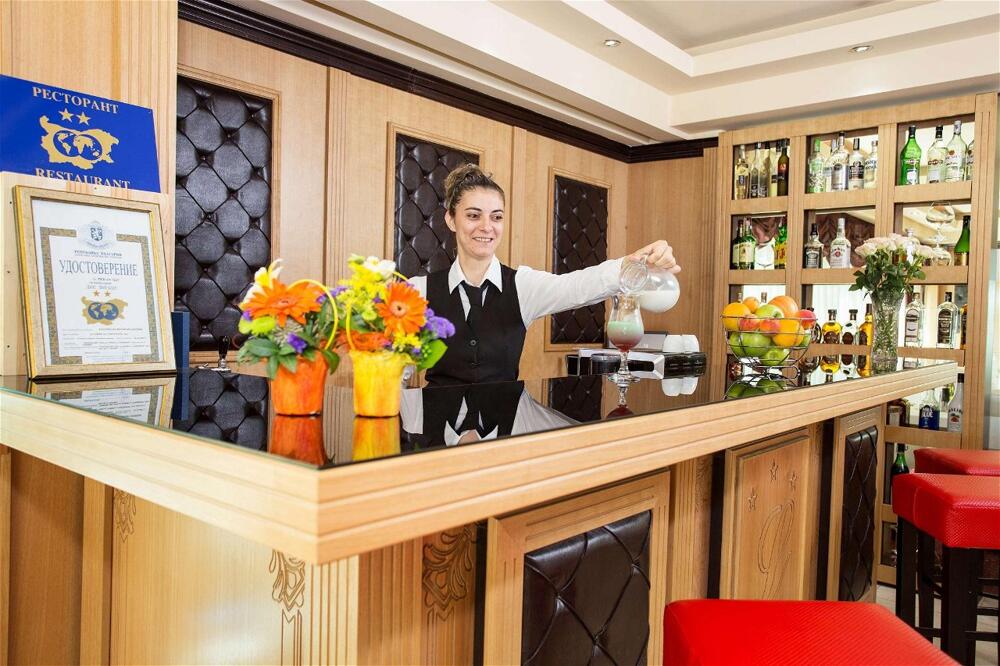 Foto de restauración de Best Western Lozenetz Hotel