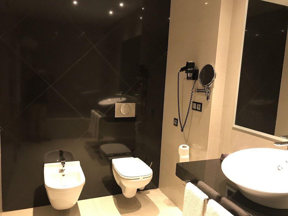 Foto del baño de Dña Monse Hotel Spa &amp;amp; Golf