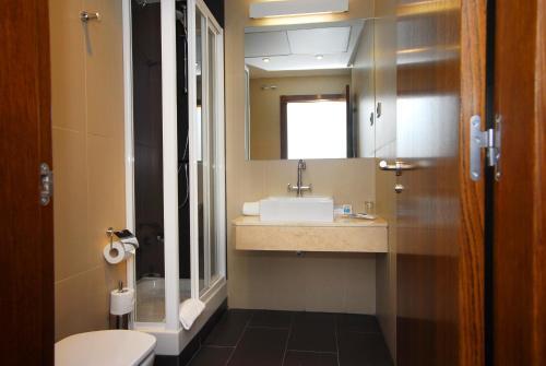 Foto del baño de Hotel Domus Plaza Zocodover