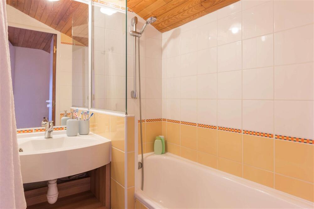 Foto del baño de Aparthotel Pierre &amp;amp; Vacances Residence Les Sentiers du Tueda