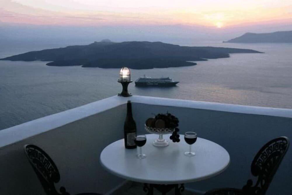 Foto de una habitación de Tzekos Villas