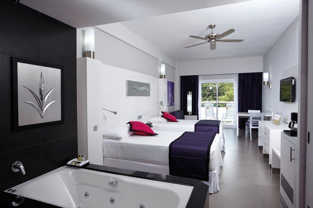 Foto de una habitación de Hotel Riu Palace Costa Rica - All Inclusive