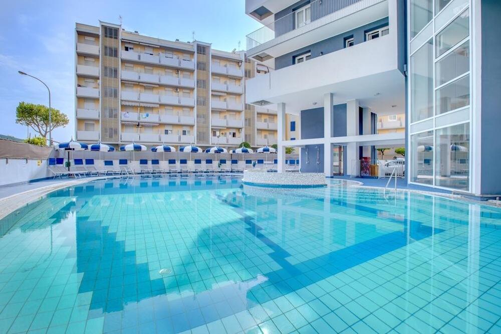 Foto de los servicios de Hotel Ambassador