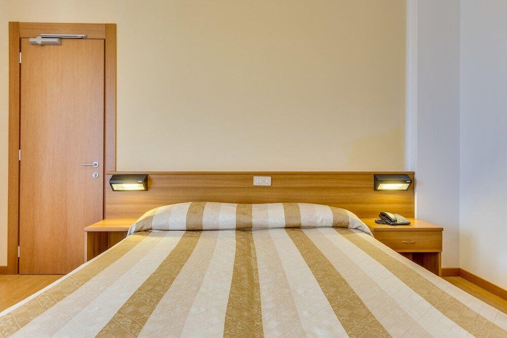 Foto de una habitación de Hotel Ambassador