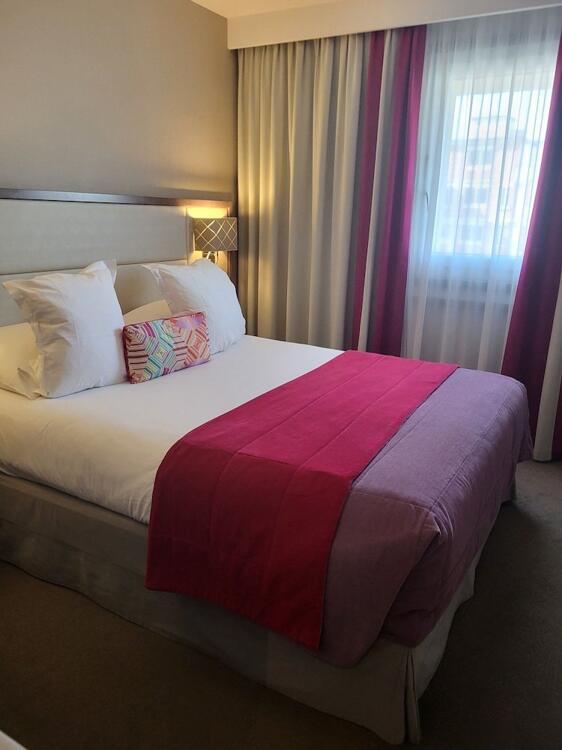 Foto de una habitación de Hotel Paris Neuilly