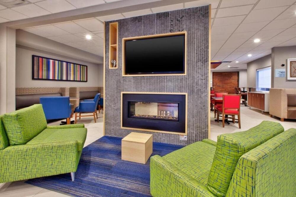Foto de restauración de Holiday Inn Express Absecon-Atlantic City Area, an IHG Hotel