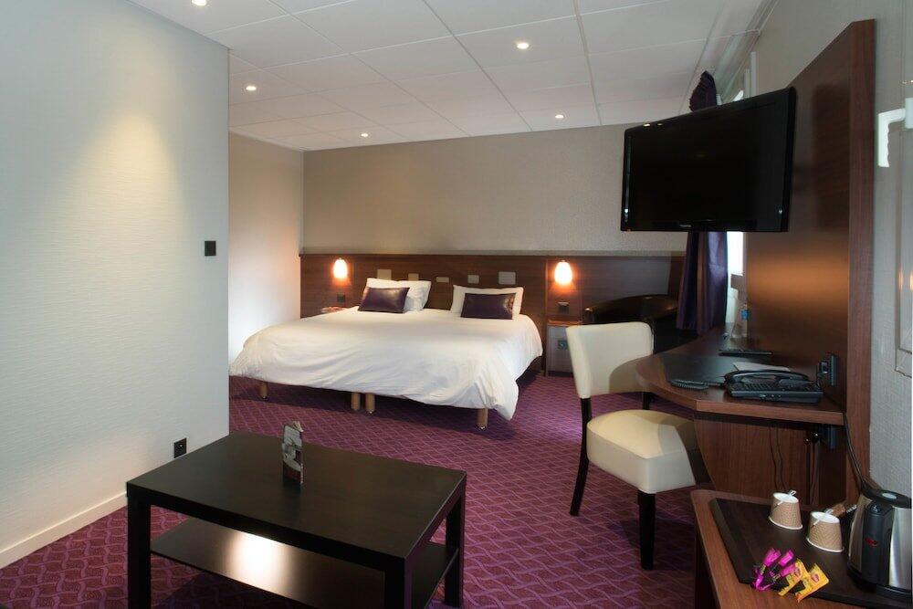 Foto de una habitación de Brit Hotel Tours Sud – Le Cheops
