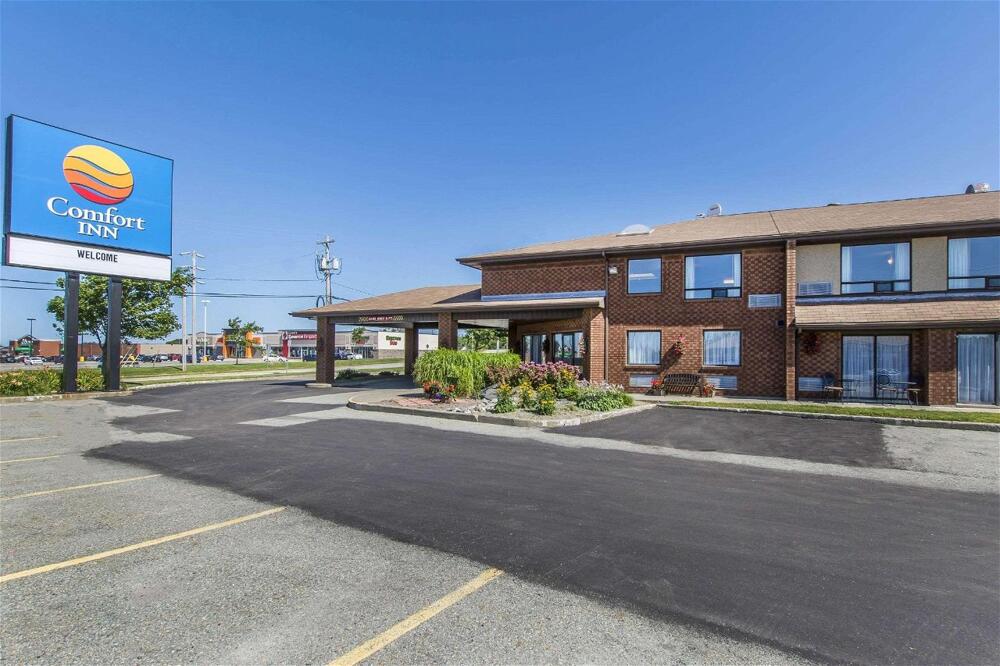 Foto del exterior de Hotel Comfort Inn