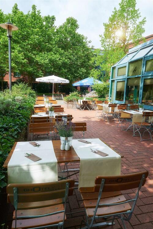 Foto de restauración de GHOTEL hotel &amp;amp; living Hannover