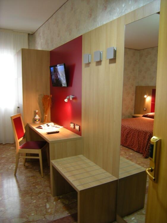 Foto de una habitación de Hotel San Carlo