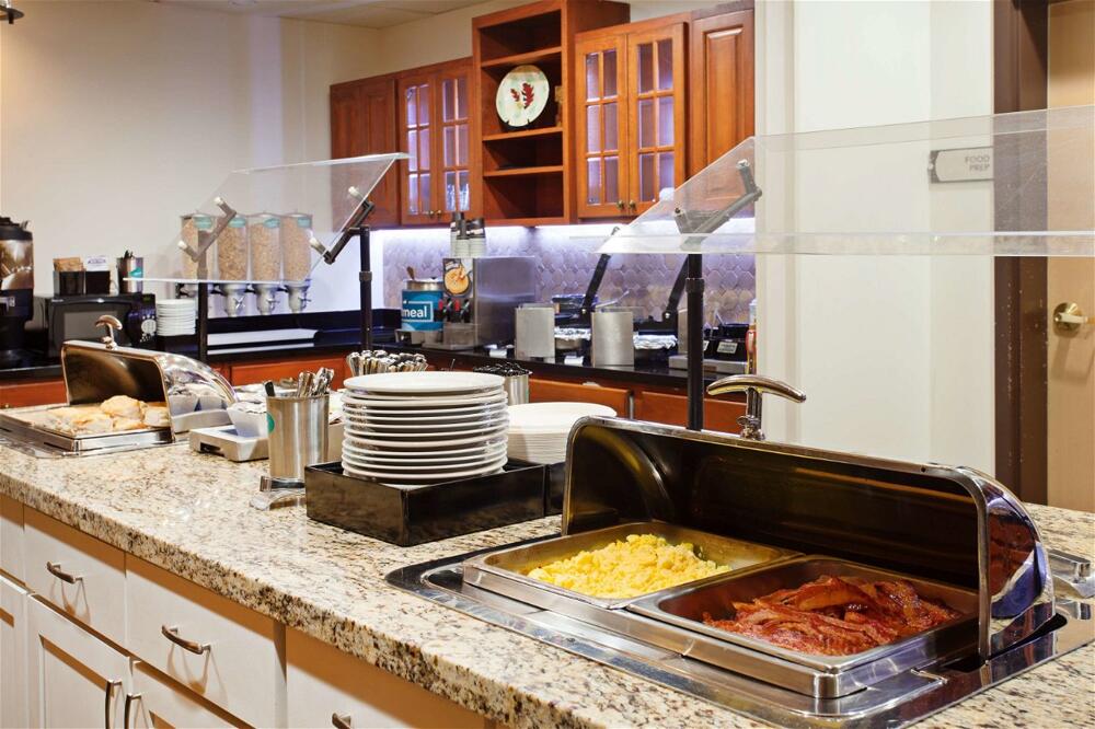 Dining – Hotel Homewood Suites Fairfield-Napa Valley Area