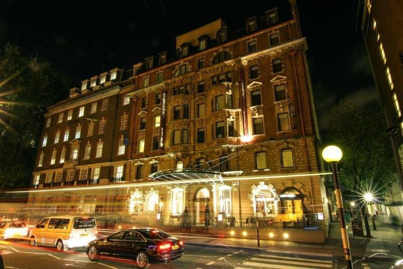 Foto del exterior de Hotel Ambassadors Bloomsbury