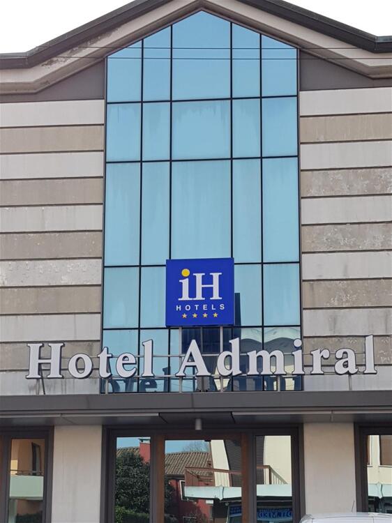 Foto del exterior de iH Hotels Padova Admiral