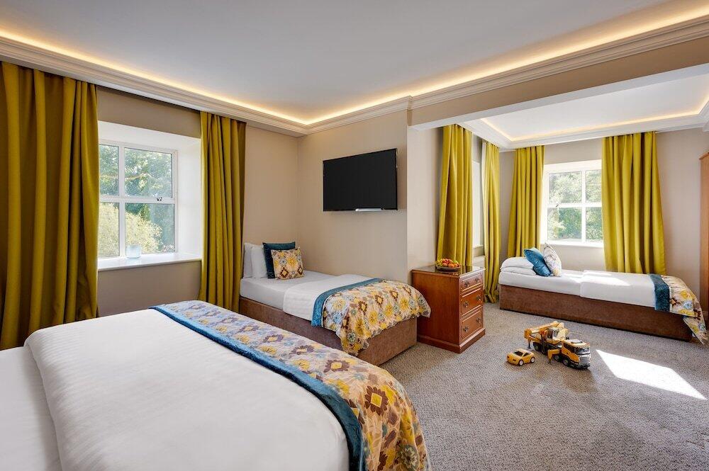 Foto de una habitación de Cork&amp;#039;s Vienna Woods Hotel &amp;amp; Villas