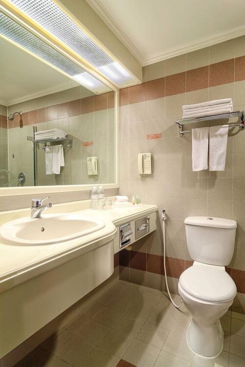 Foto del baño de Hotel Shangri-La Kota Kinabalu