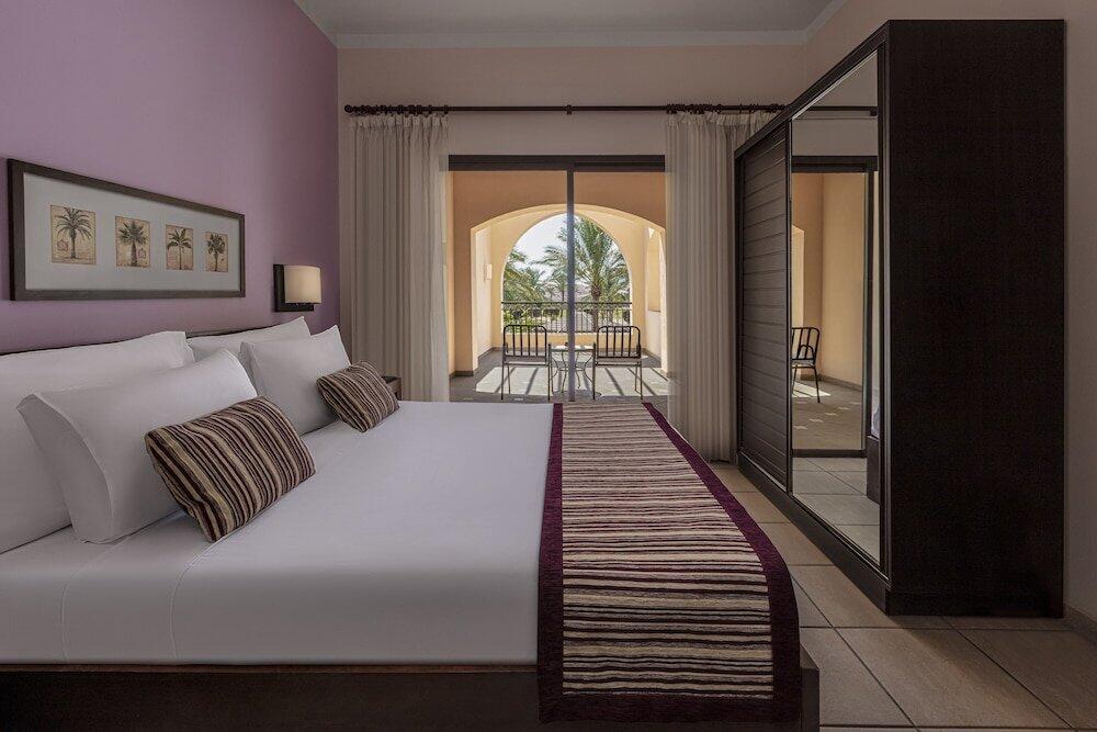 Foto de una habitación de Complejo Jaz Makadi Saraya Palms