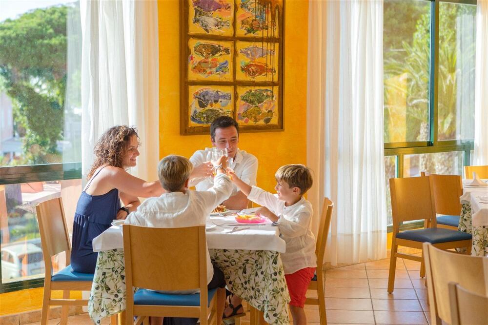 Foto general de Hotel Royal Son Bou Family Club