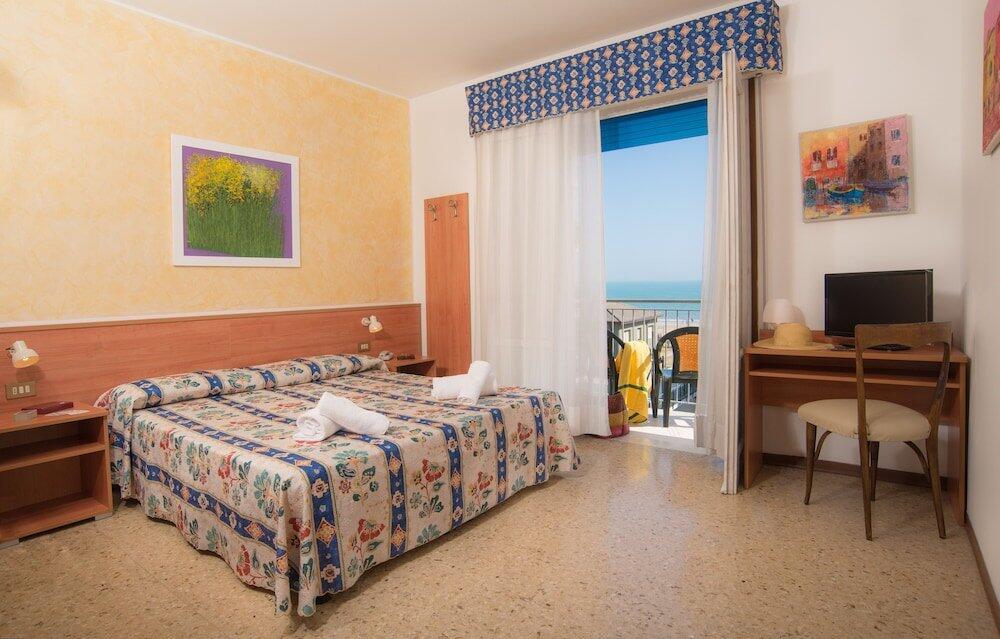 Foto de una habitación de Hotel Azzorre &amp;amp; Antille