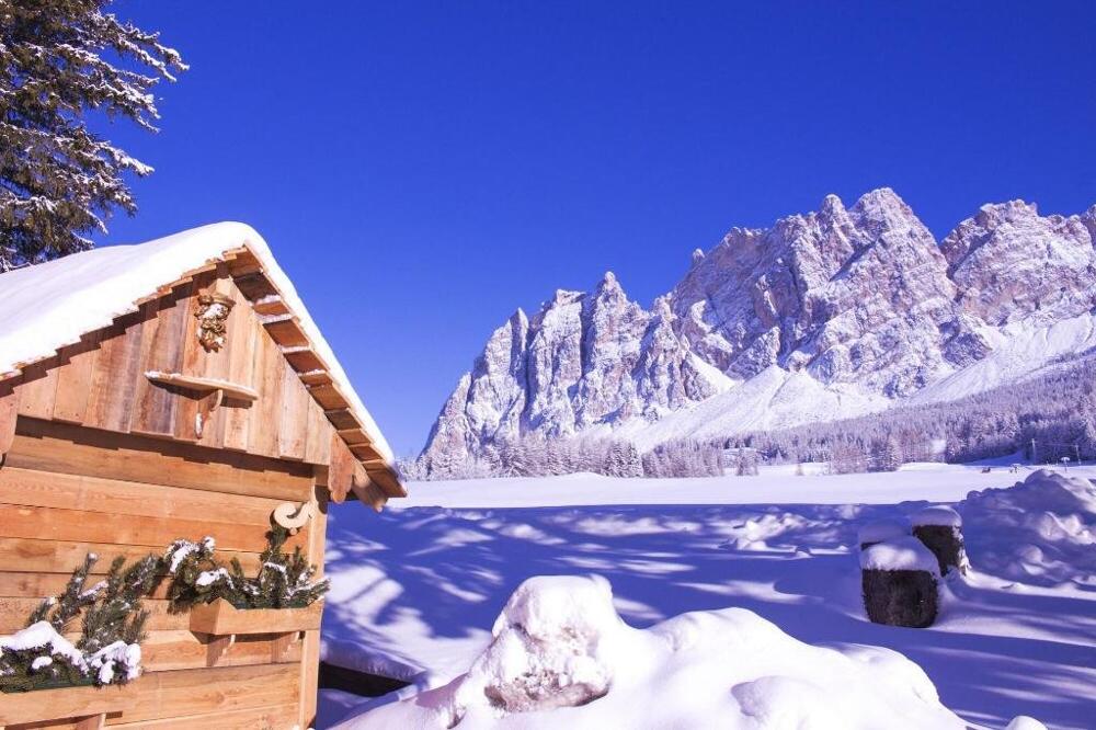 Foto del exterior de Boutique Hotel Villa Blu Cortina D&amp;#039;Ampezzo