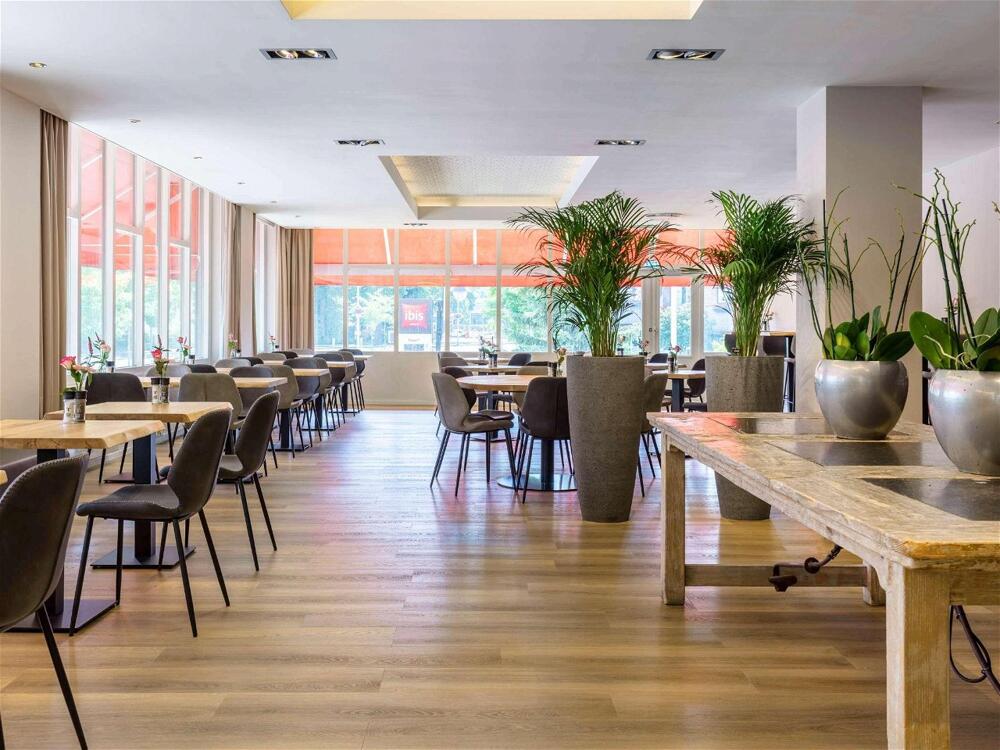 Foto de restauración de Hotel ibis Utrecht