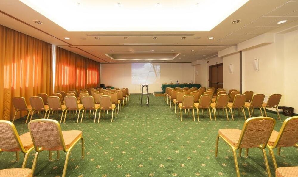 Foto general de Nilhotel