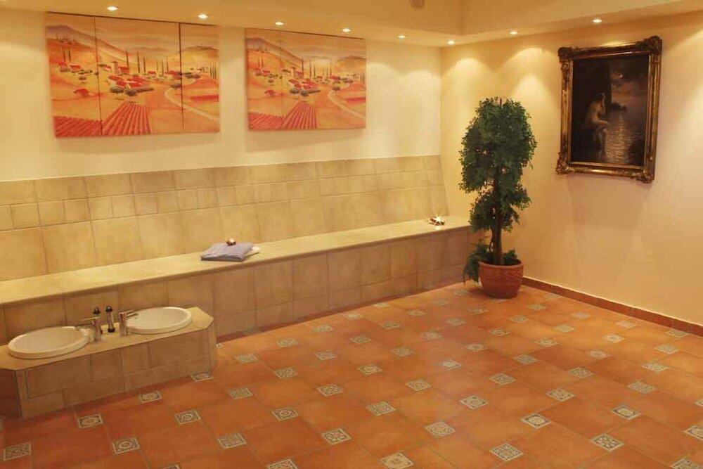 Foto de los servicios de Romantik Hotel Tuchmacher