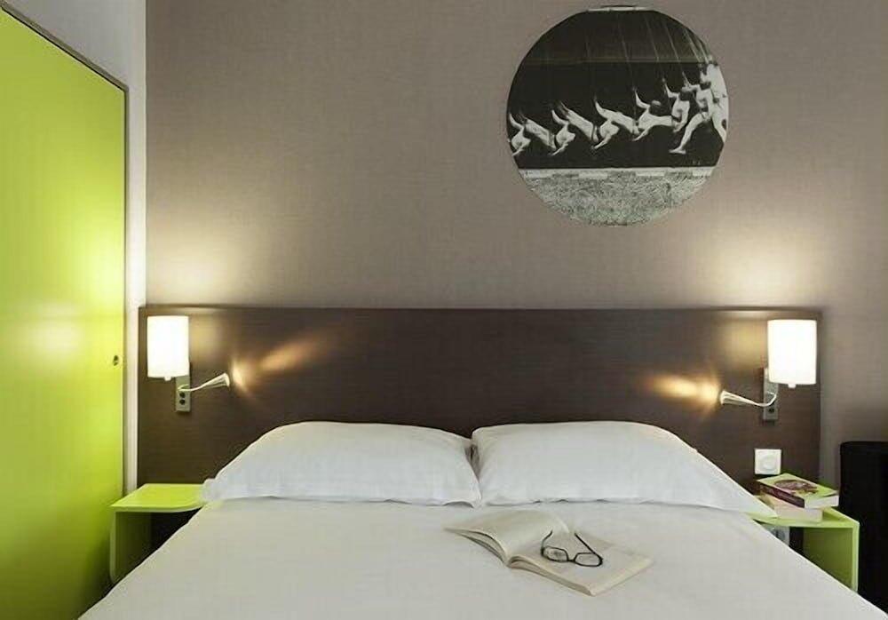 Foto de una habitación de Hotel ibis Styles Beaune Centre