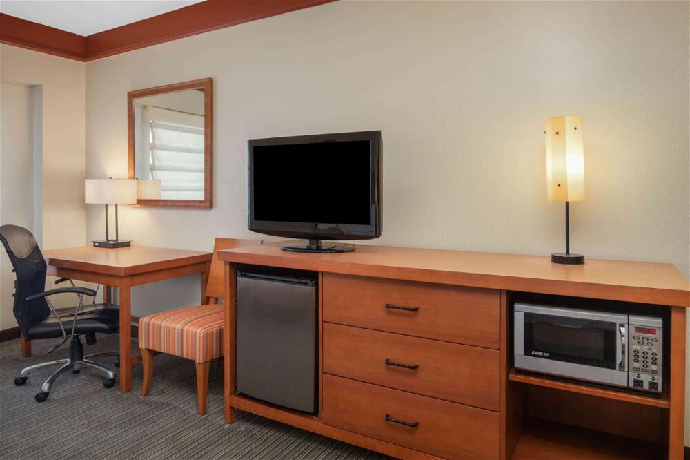 Foto de una habitación de Hotel La Quinta by Wyndham Atlanta Ballpark/Galleria