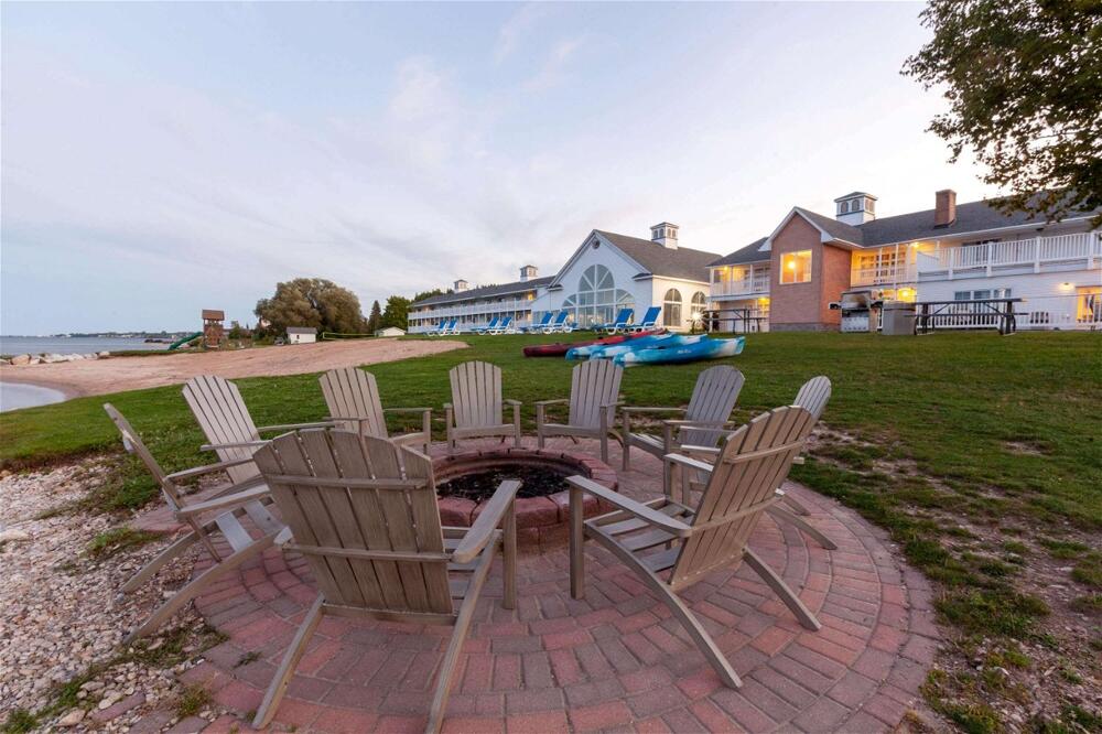 Common areas – Hotel Baymont by Wyndham St. Ignace Lakefront