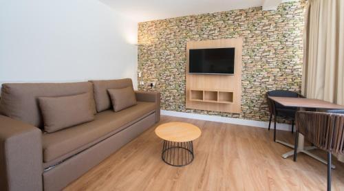 Foto de una habitación de Bungalows Artemisa Gay Men Only