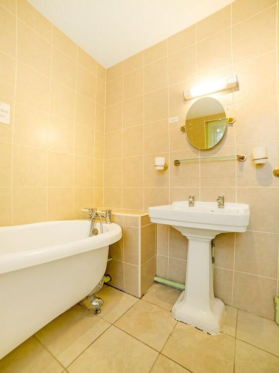 Foto del baño de Hotel OYO Bailbrook Lodge