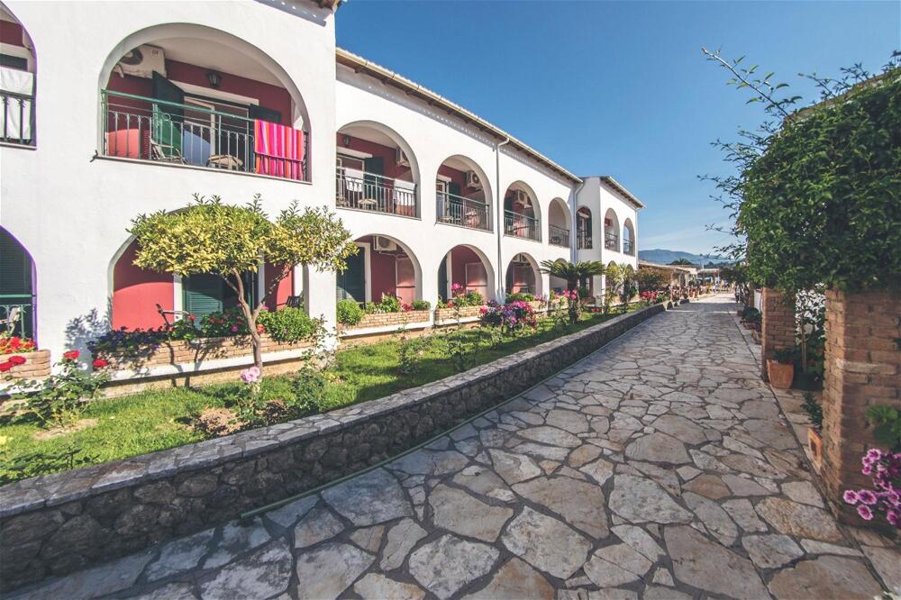 Foto general de Iliada Beach Hotel