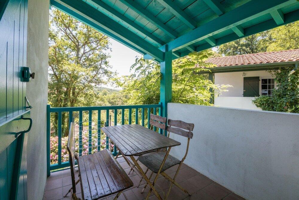 Foto de una habitación de Apartamentos Les Collines Iduki