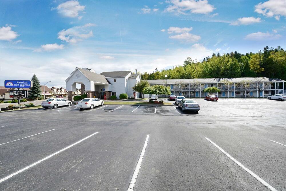 Exterior – Hotel Americas Best Value Inn St. Ignace