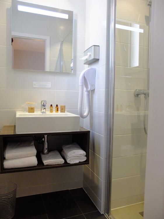 Foto del baño de Hotel de Flore - Montmartre