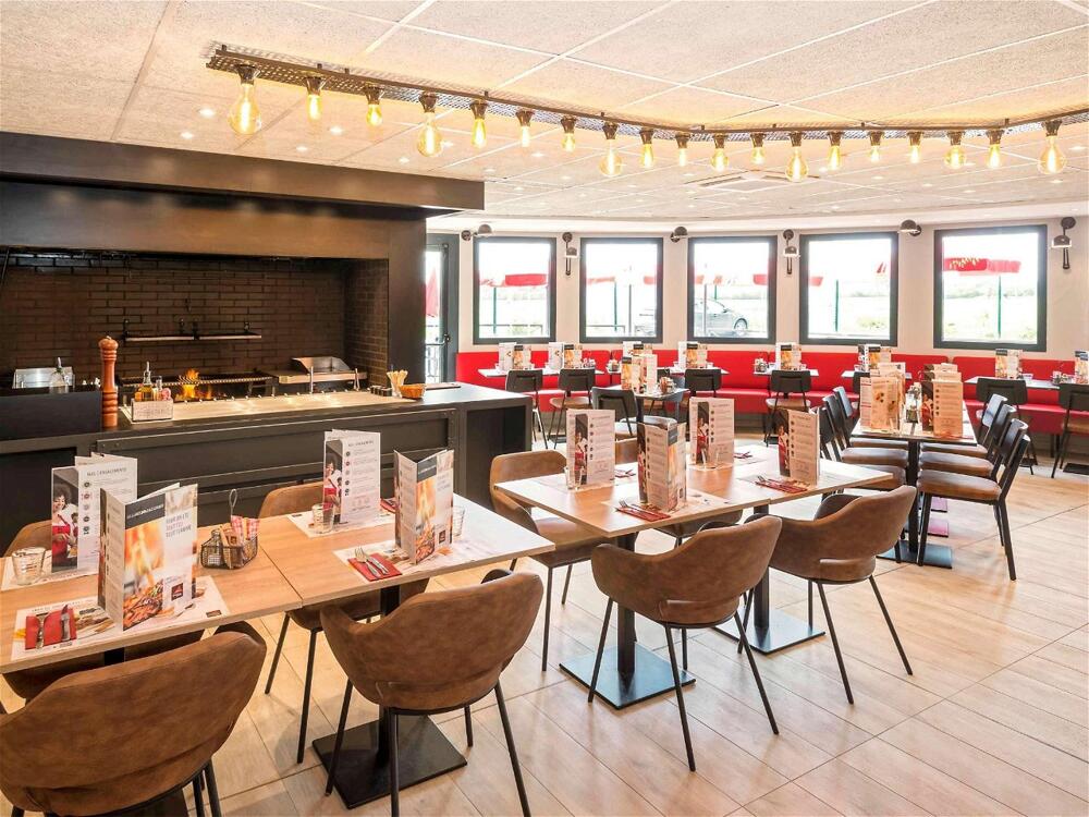 Foto de restauración de Hotel ibis Pontorson Baie du Mont-Saint-Michel