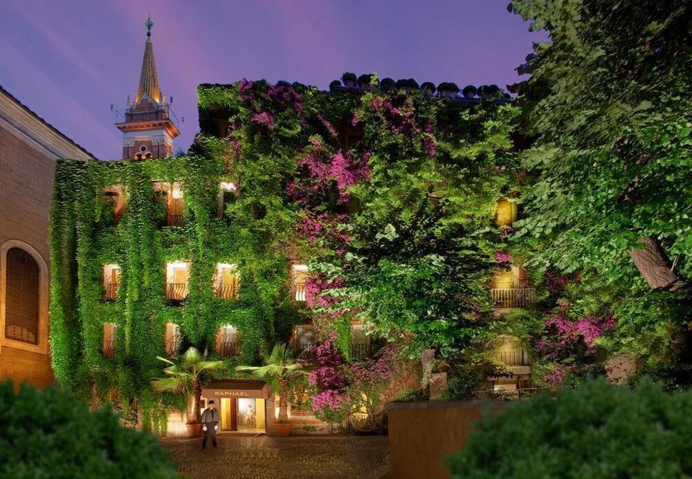 Foto del exterior de Bio Hotel Raphael - Relais &amp;amp; Châteaux