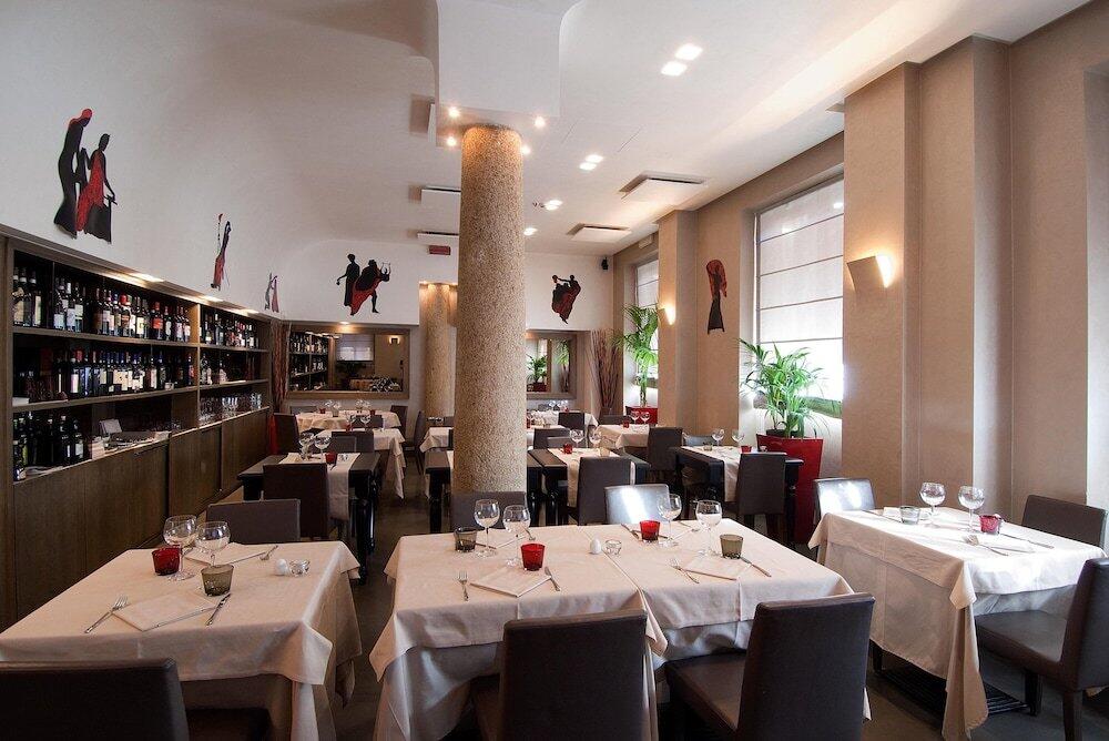Foto de restauración de Hotel Sempione
