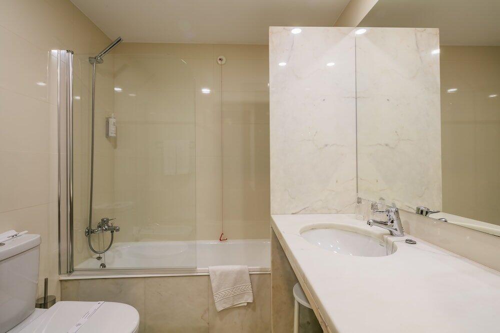 Foto de una habitación de Forte de São Francisco Hotel Chaves
