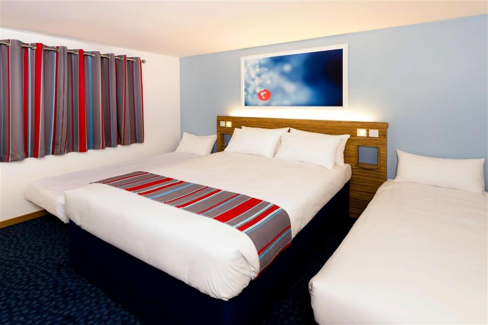 Foto general de Hotel Travelodge Edinburgh Airport Ratho Station