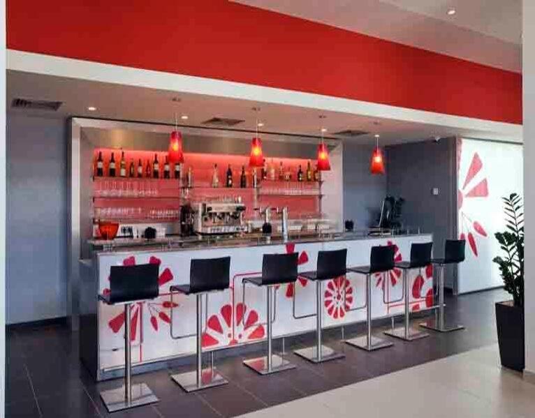 Foto general de B&amp;amp;B HOTEL Barcelona Mataro