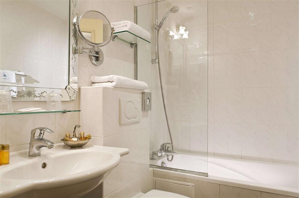 Foto del baño de Timhotel Tour Montparnasse