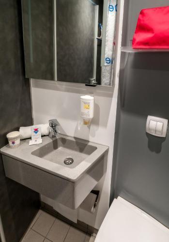 Foto del baño de Cabinn Apartments