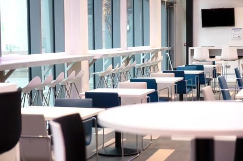 Foto de restauración de Holiday Inn Express Manchester City Centre Arena, an IHG Hotel