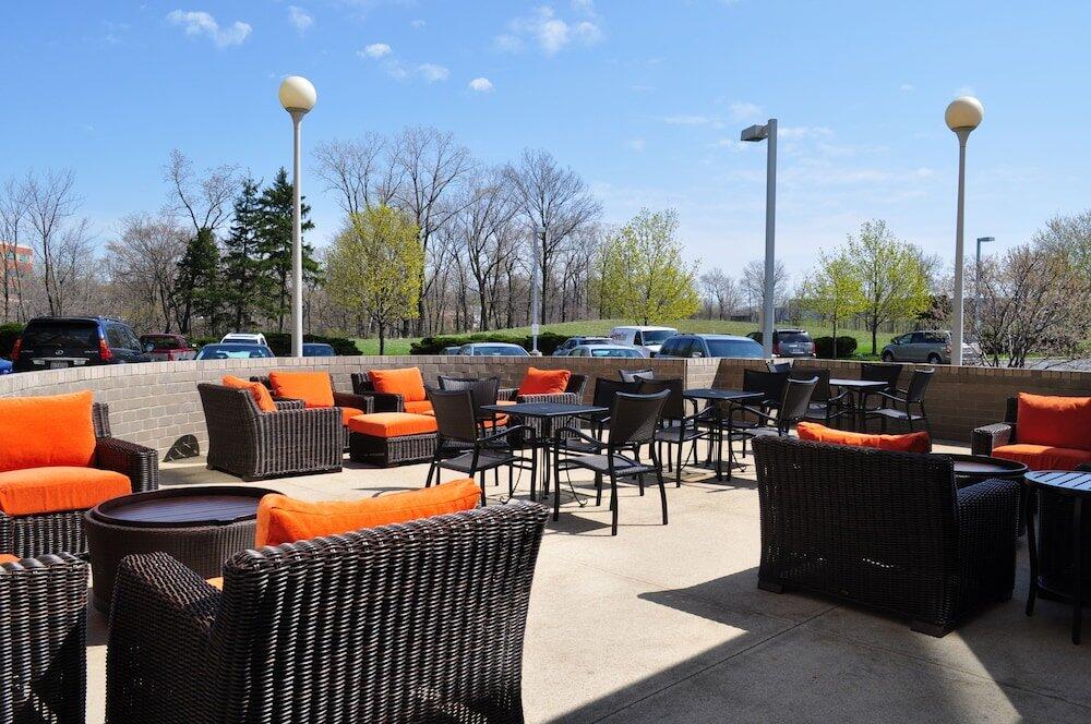 Foto de las zonas nobles de Hotel Hilton Garden Inn Cleveland Airport