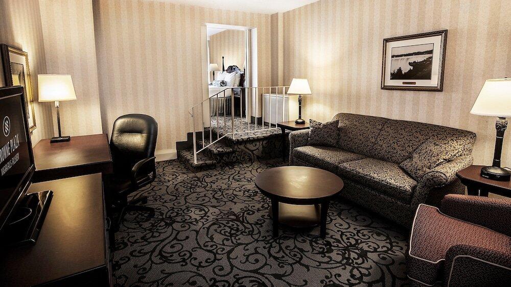 Foto de una habitación de Crowne Plaza Hotel-Niagara Falls/Falls View, an IHG Hotel