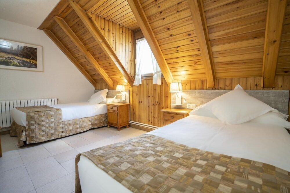 Foto de una habitación de Hotel &amp;amp; Restaurante Peña